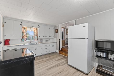 376 S Belfast Avenue Augusta ME 04330
