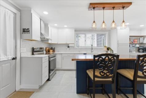 11 Cherry Hill Drive Waterville ME 04901