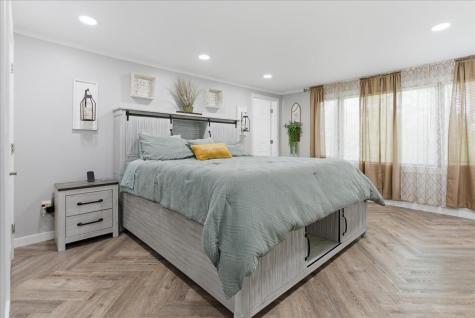 11 Cherry Hill Drive Waterville ME 04901
