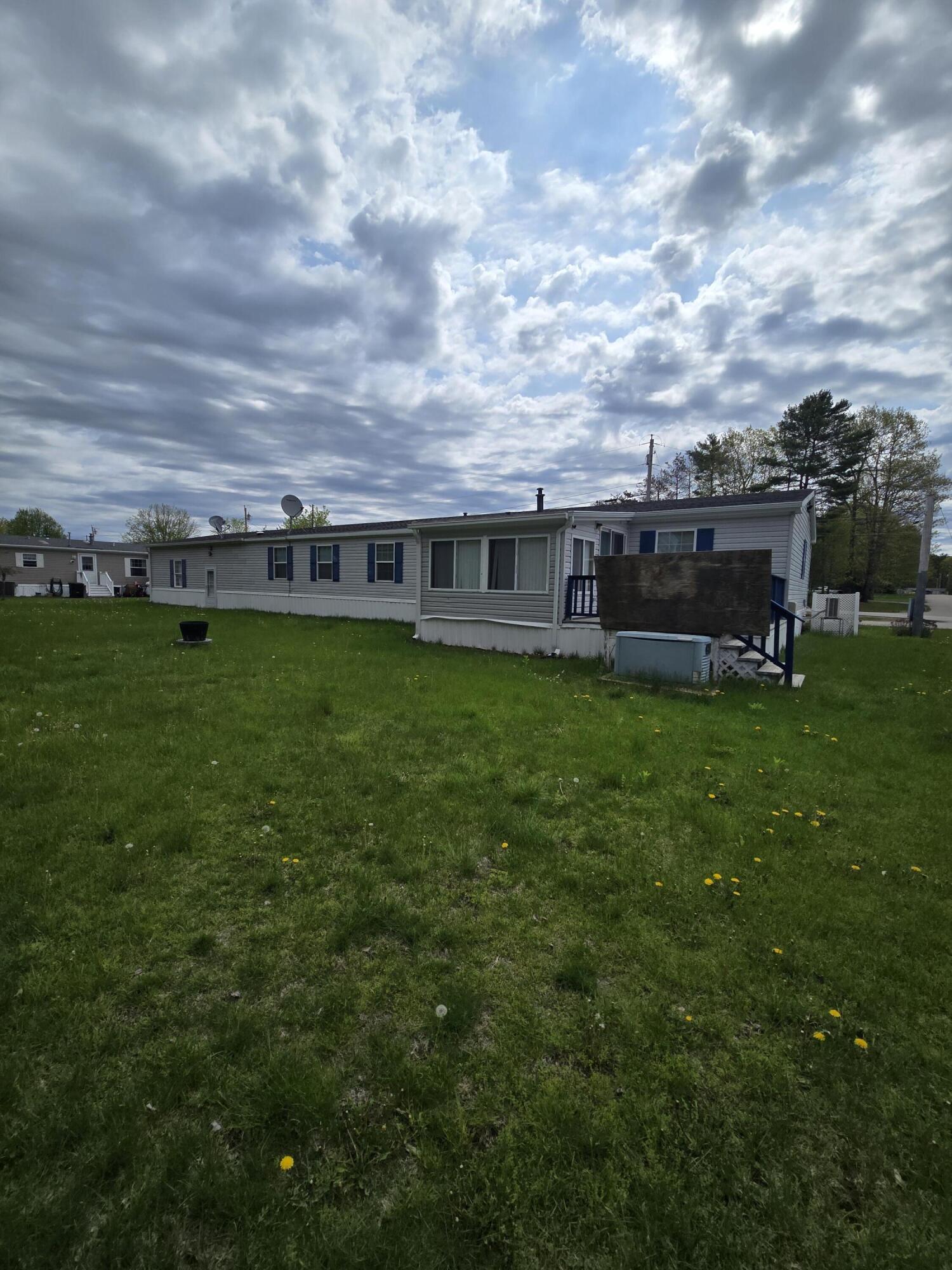 2 Windsor Drive Alfred ME 04002