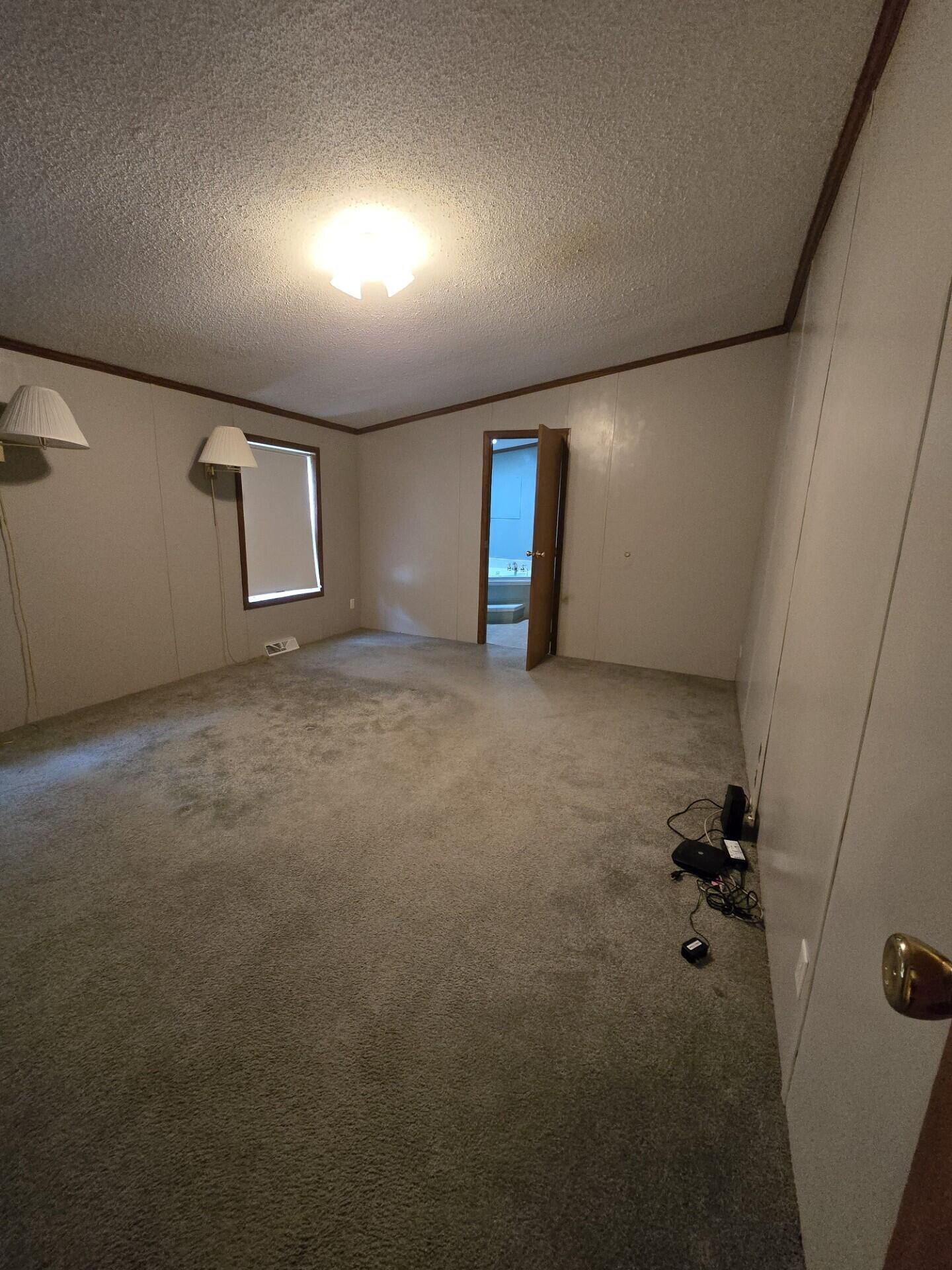 2 Windsor Drive Alfred ME 04002