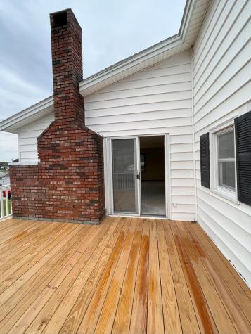 17 Irwin Street Lewiston ME 04240