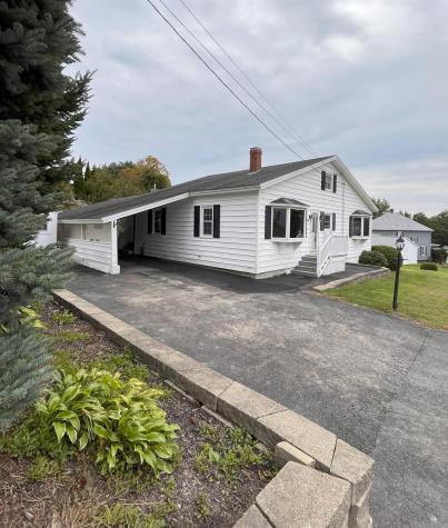 17 Irwin Street Lewiston ME 04240