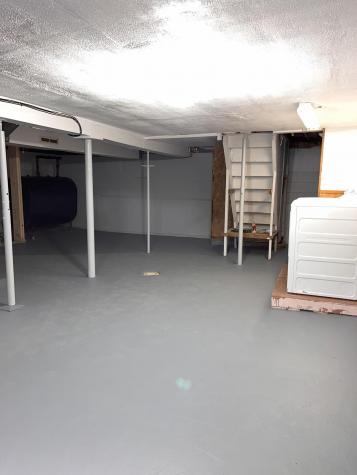 17 Irwin Street Lewiston ME 04240