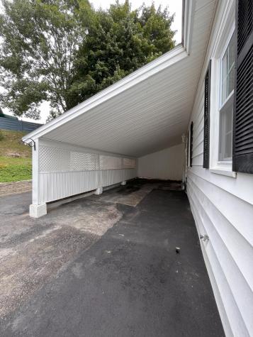 17 Irwin Street Lewiston ME 04240