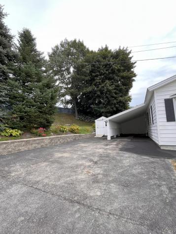 17 Irwin Street Lewiston ME 04240