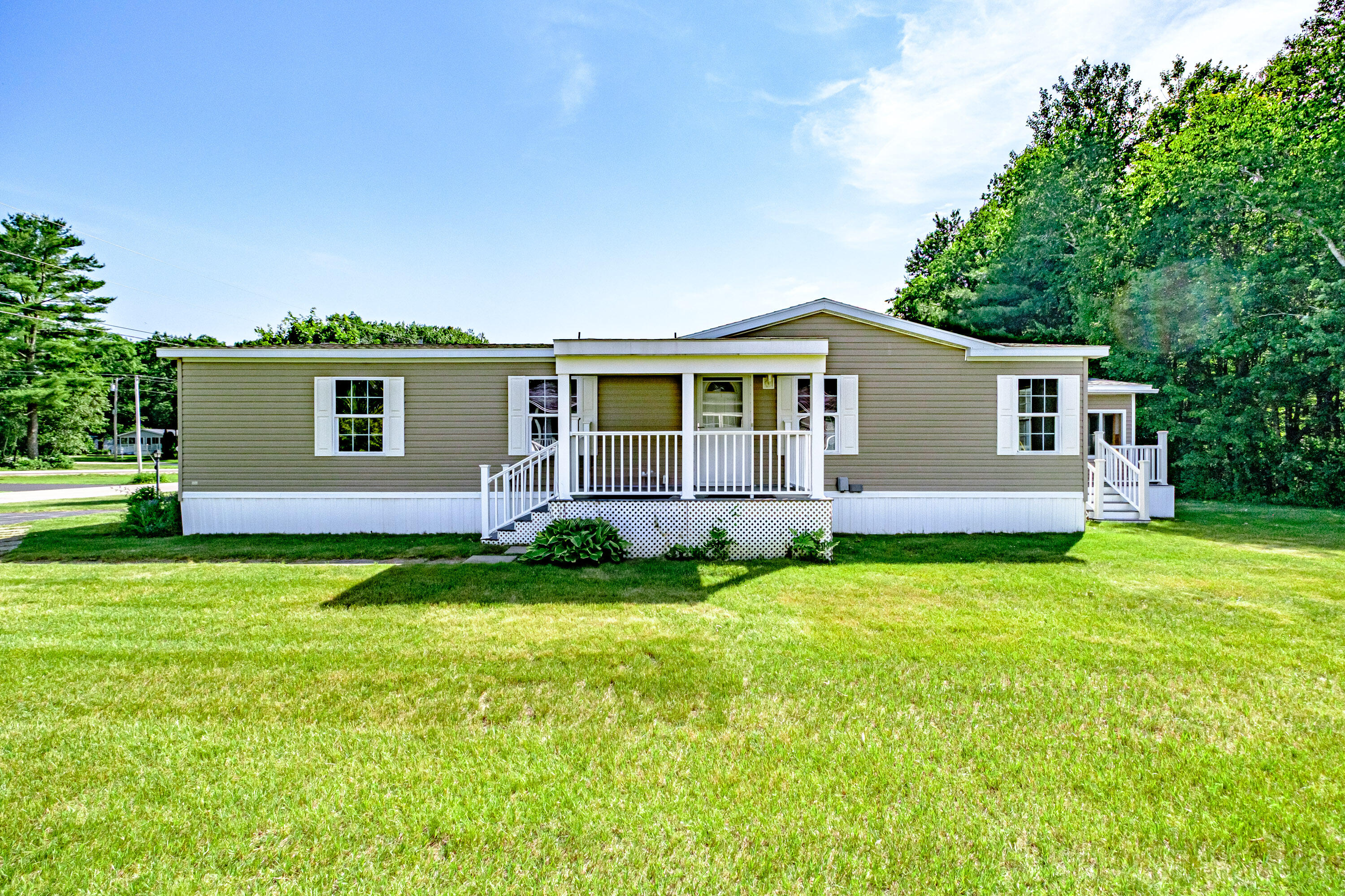 3 Windsor Drive Alfred ME 04002