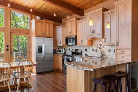 102 Musson Road Raymond ME 04071