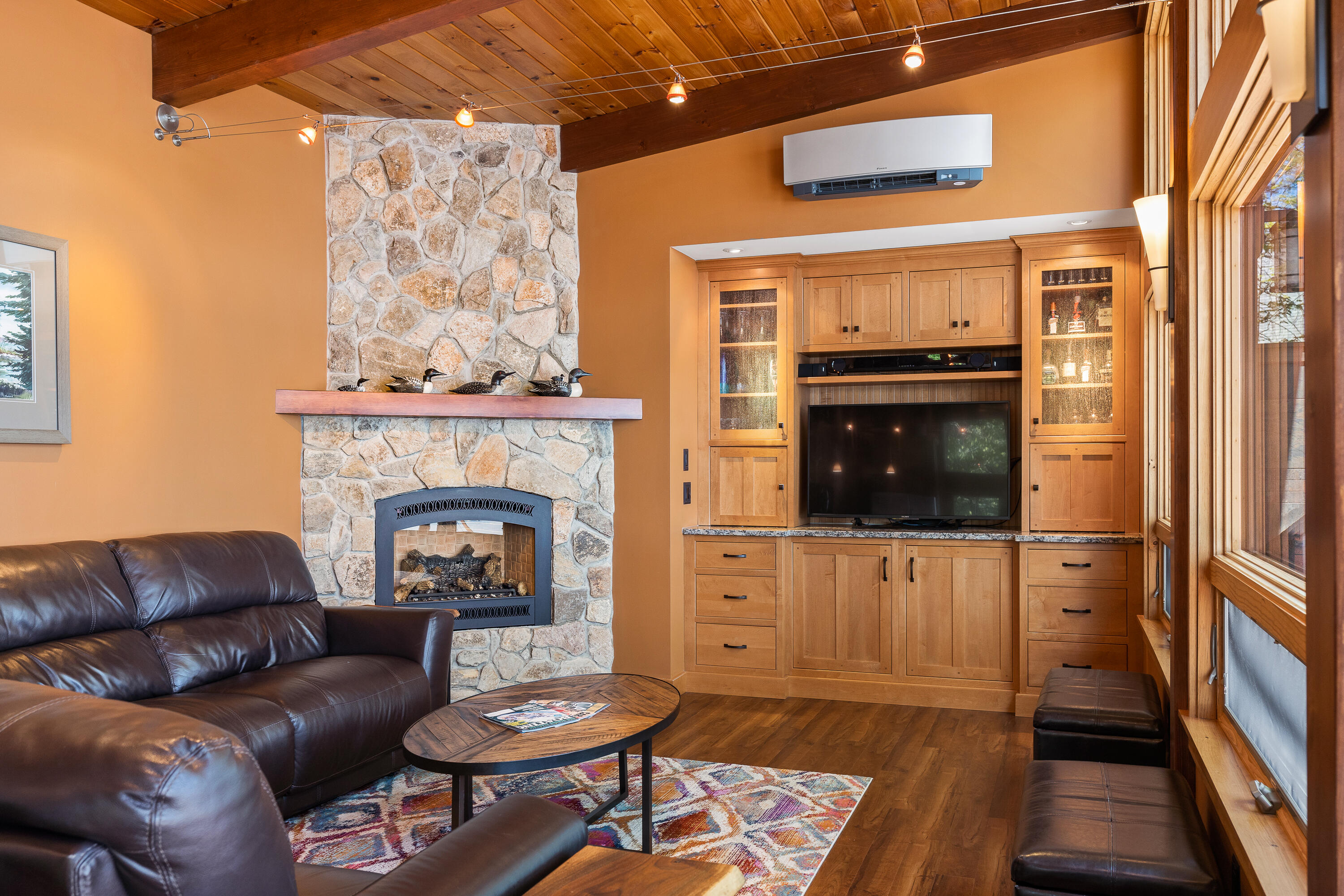 102 Musson Road Raymond ME 04071