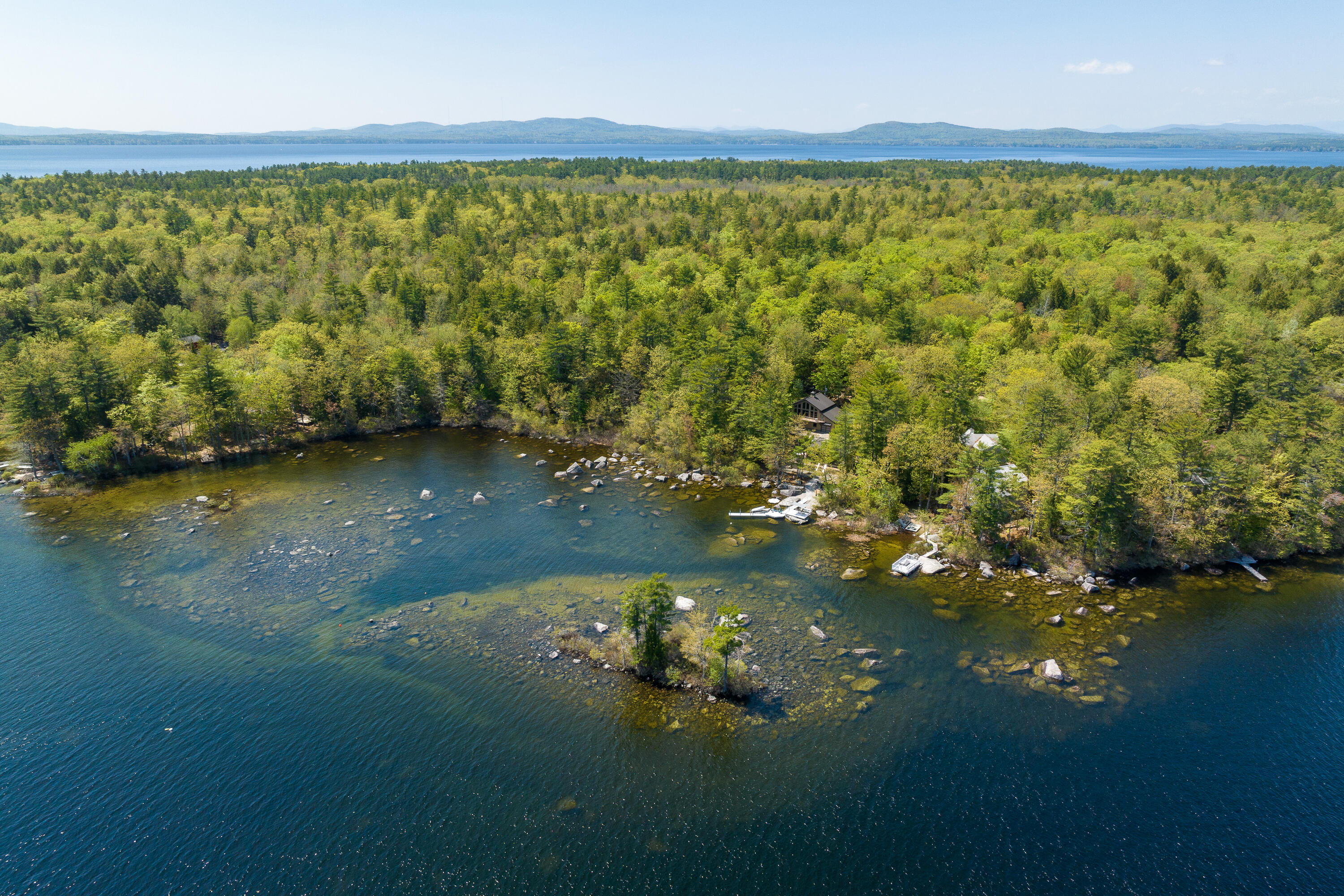 102 Musson Road Raymond ME 04071