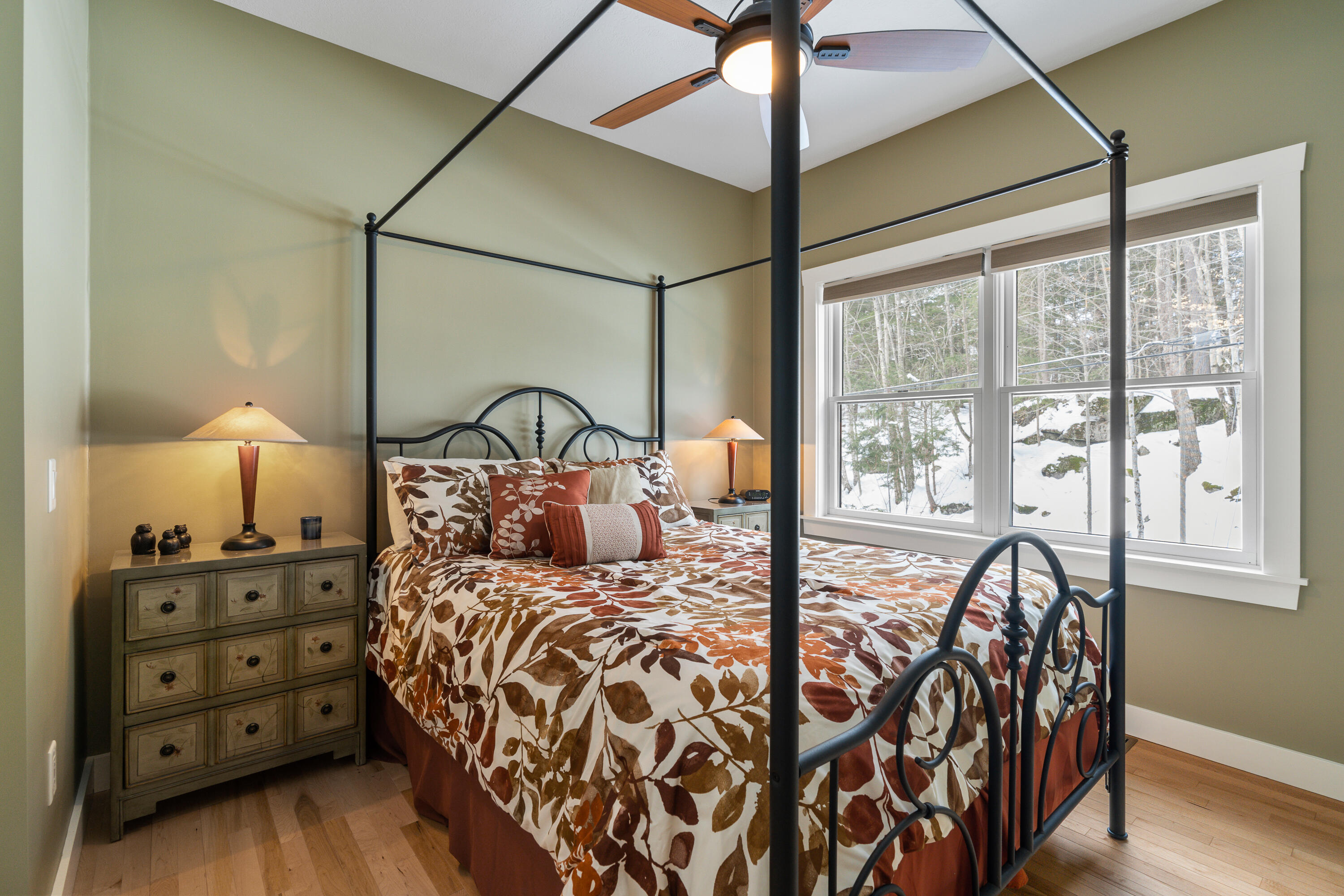 102 Musson Road Raymond ME 04071