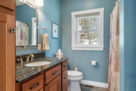 102 Musson Road Raymond ME 04071