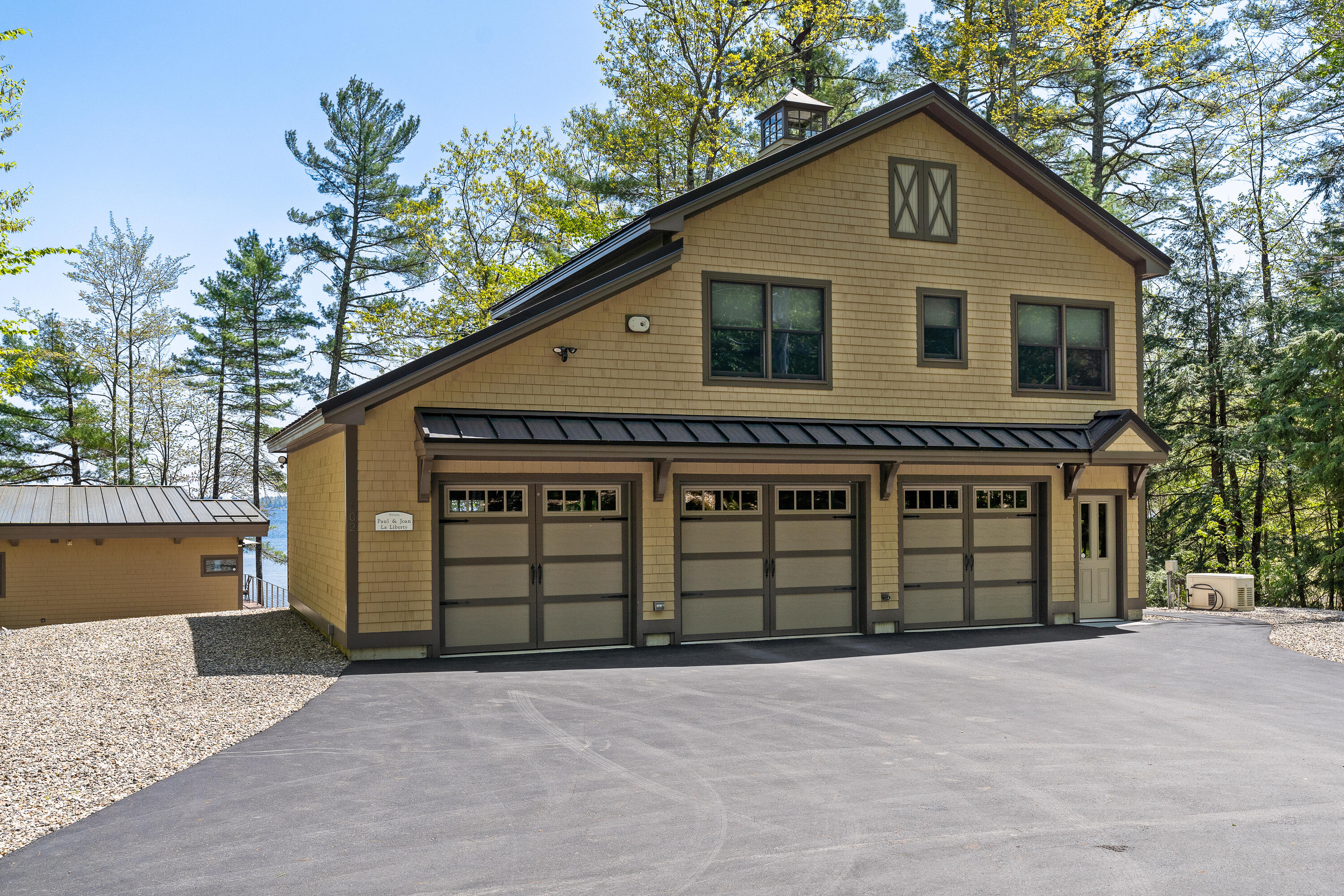 102 Musson Road Raymond ME 04071