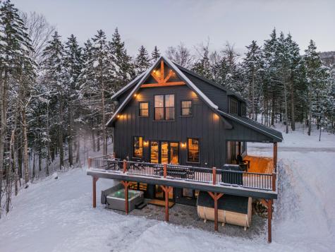 114 Valley View Road Newry ME 04261