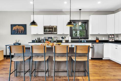 114 Valley View Road Newry ME 04261