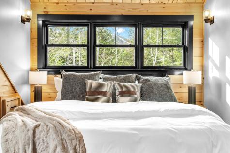 114 Valley View Road Newry ME 04261