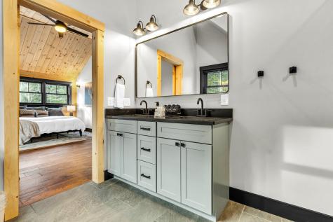 114 Valley View Road Newry ME 04261