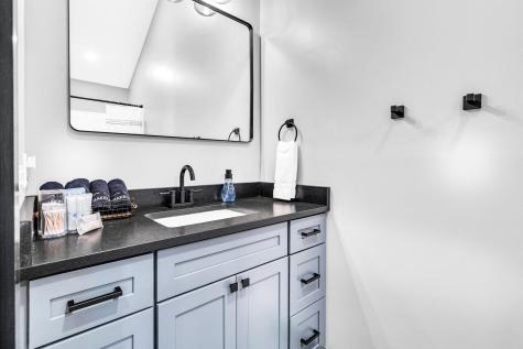 114 Valley View Road Newry ME 04261