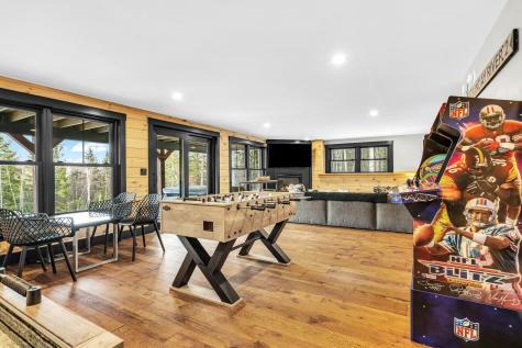 114 Valley View Road Newry ME 04261