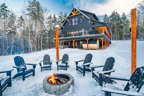 114 Valley View Road Newry ME 04261