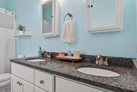 11 Cruz Drive Sabattus ME 04280