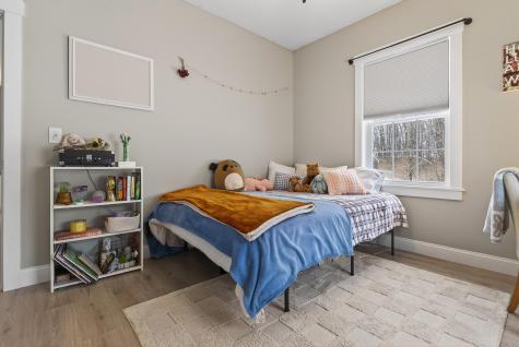 11 Cruz Drive Sabattus ME 04280