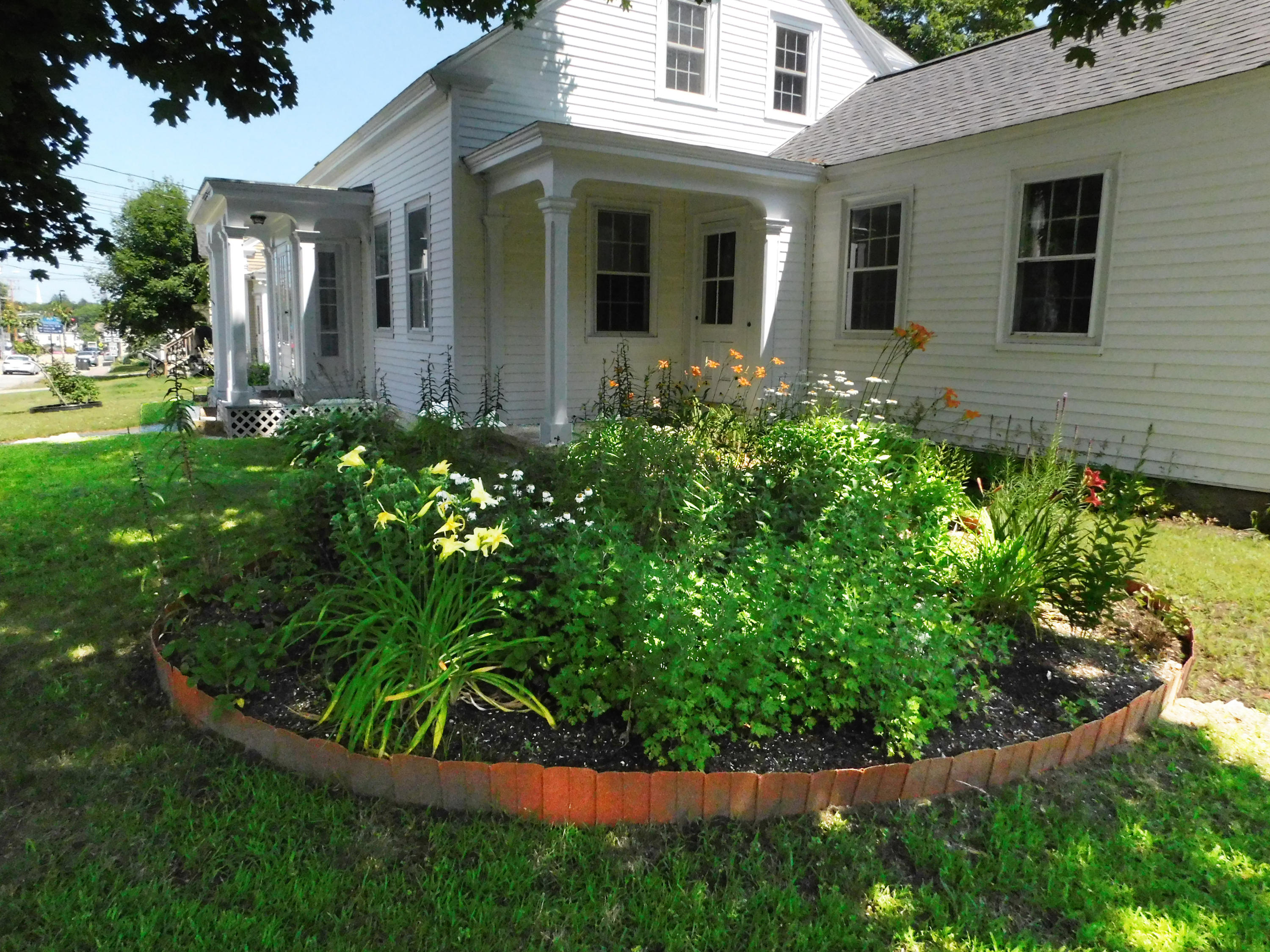 12 High Street Kennebunk ME 04043