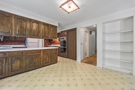 22 Donica Road York ME 03909
