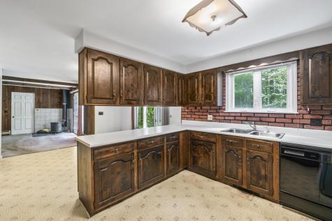 22 Donica Road York ME 03909