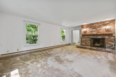 22 Donica Road York ME 03909
