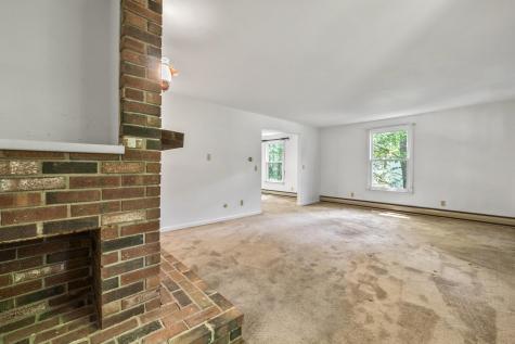 22 Donica Road York ME 03909