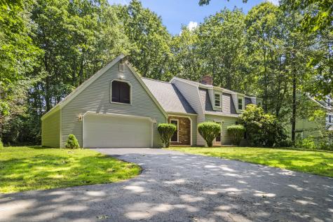 22 Donica Road York ME 03909