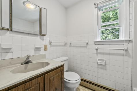 22 Donica Road York ME 03909