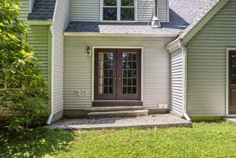22 Donica Road York ME 03909
