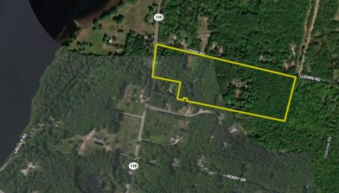 704 Cedar Grove Road Dresden ME 04342