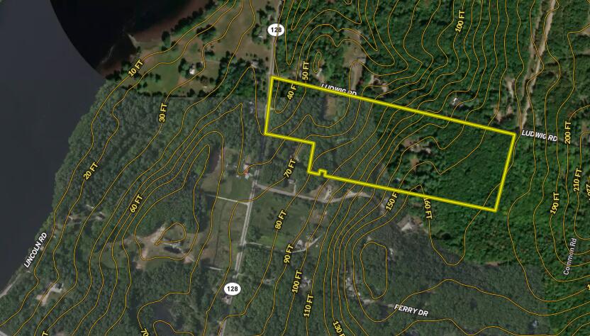 704 Cedar Grove Road Dresden ME 04342