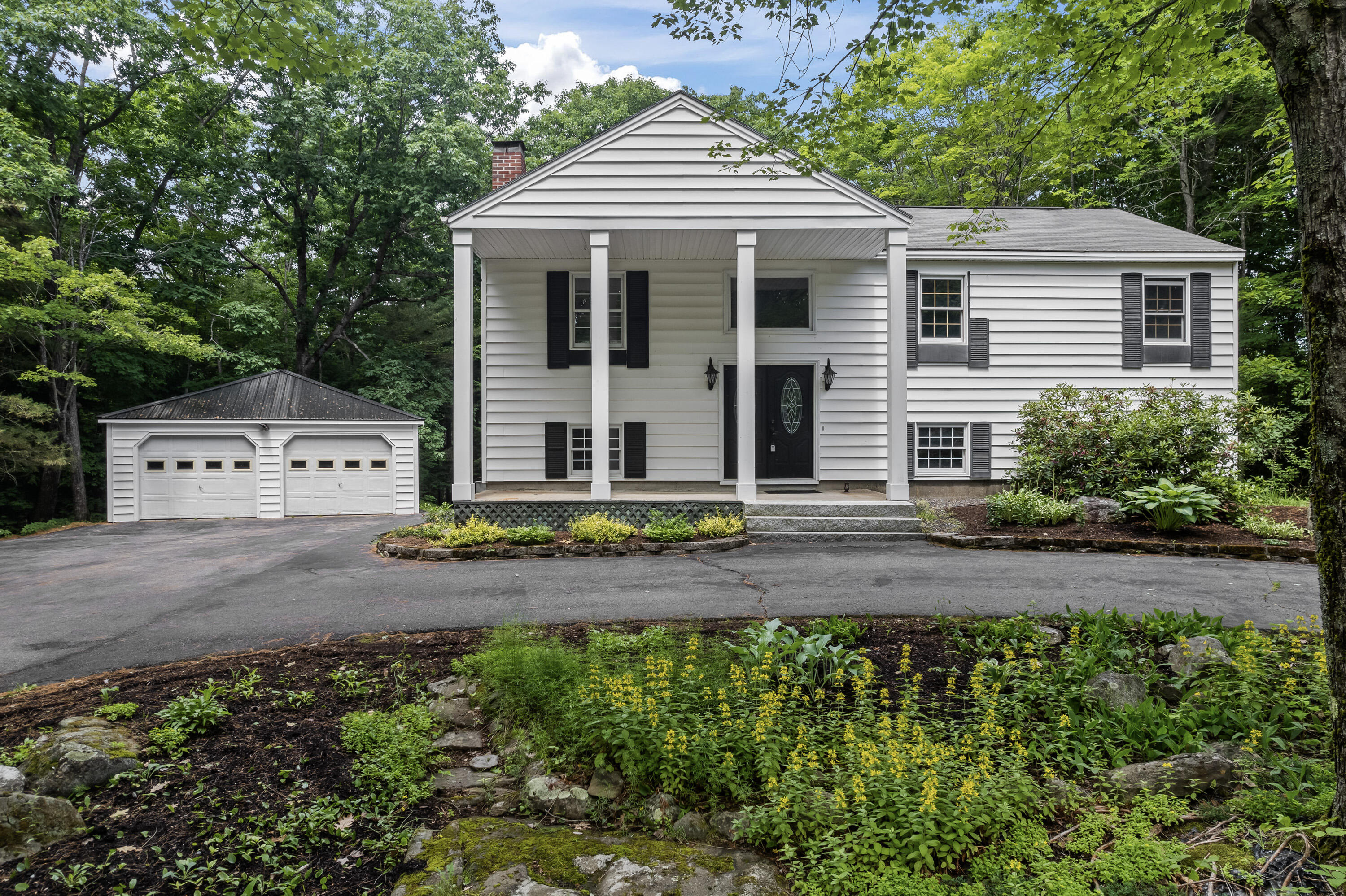 20 Skyline Drive Chelsea ME 04330
