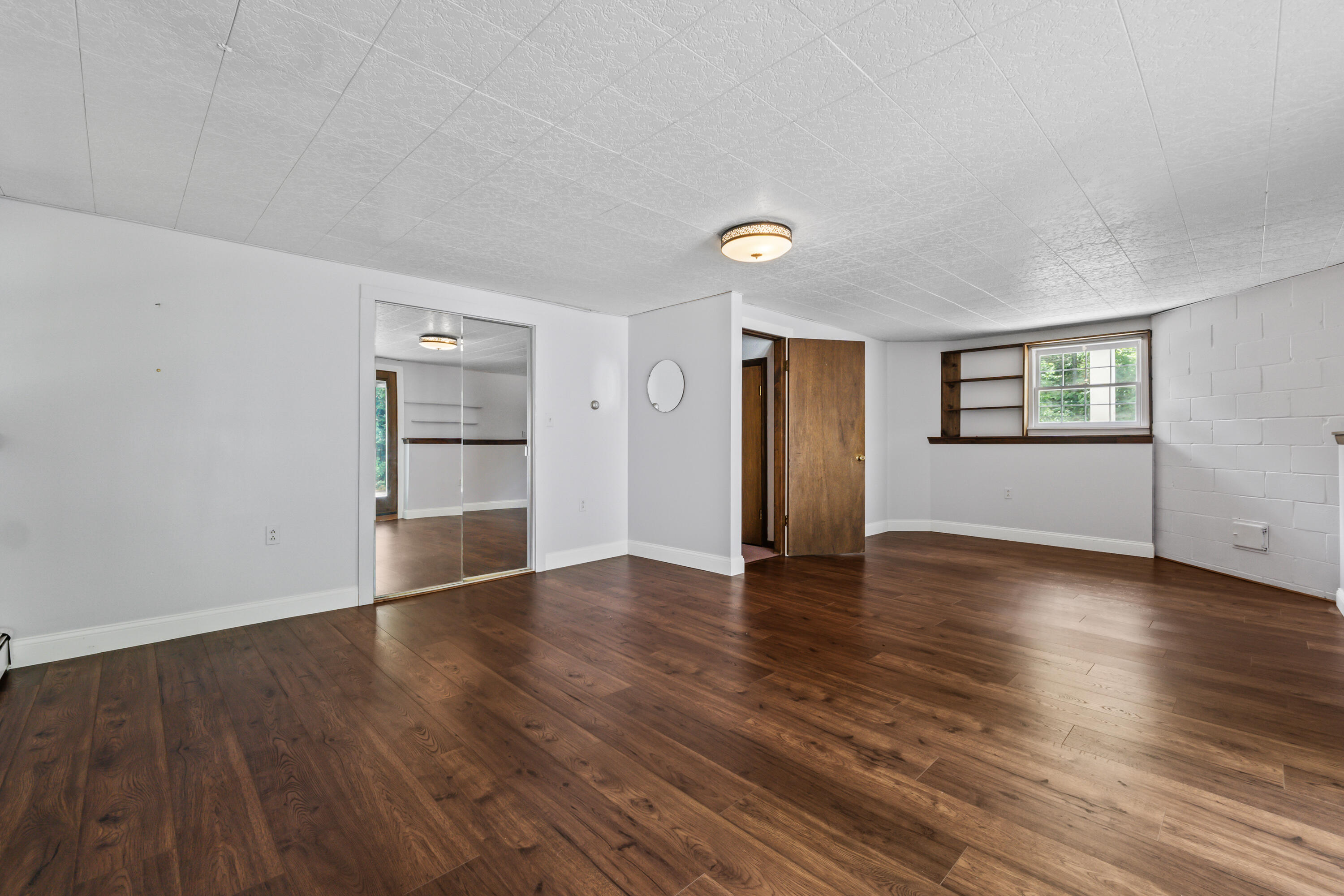 20 Skyline Drive Chelsea ME 04330