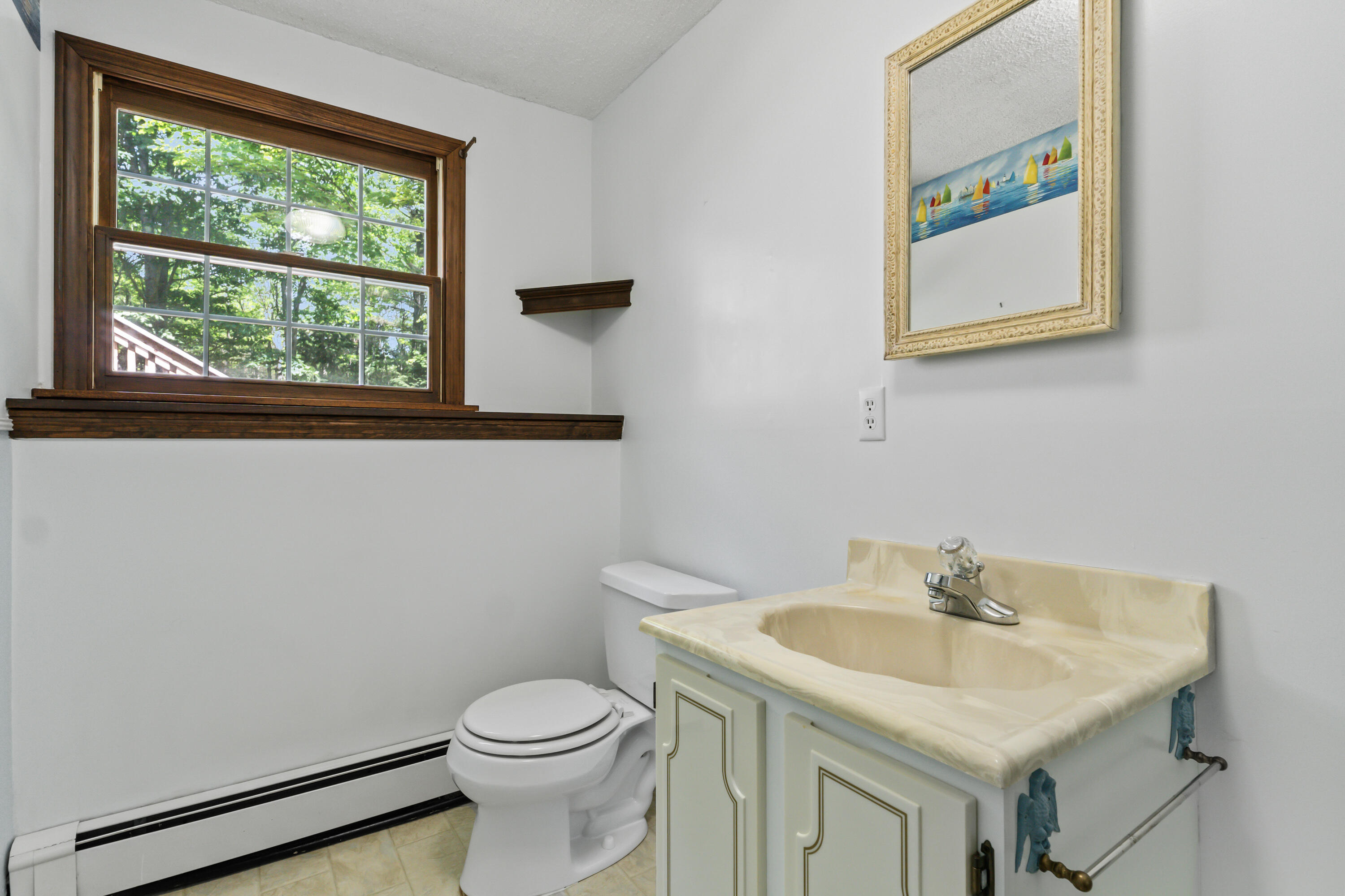 20 Skyline Drive Chelsea ME 04330