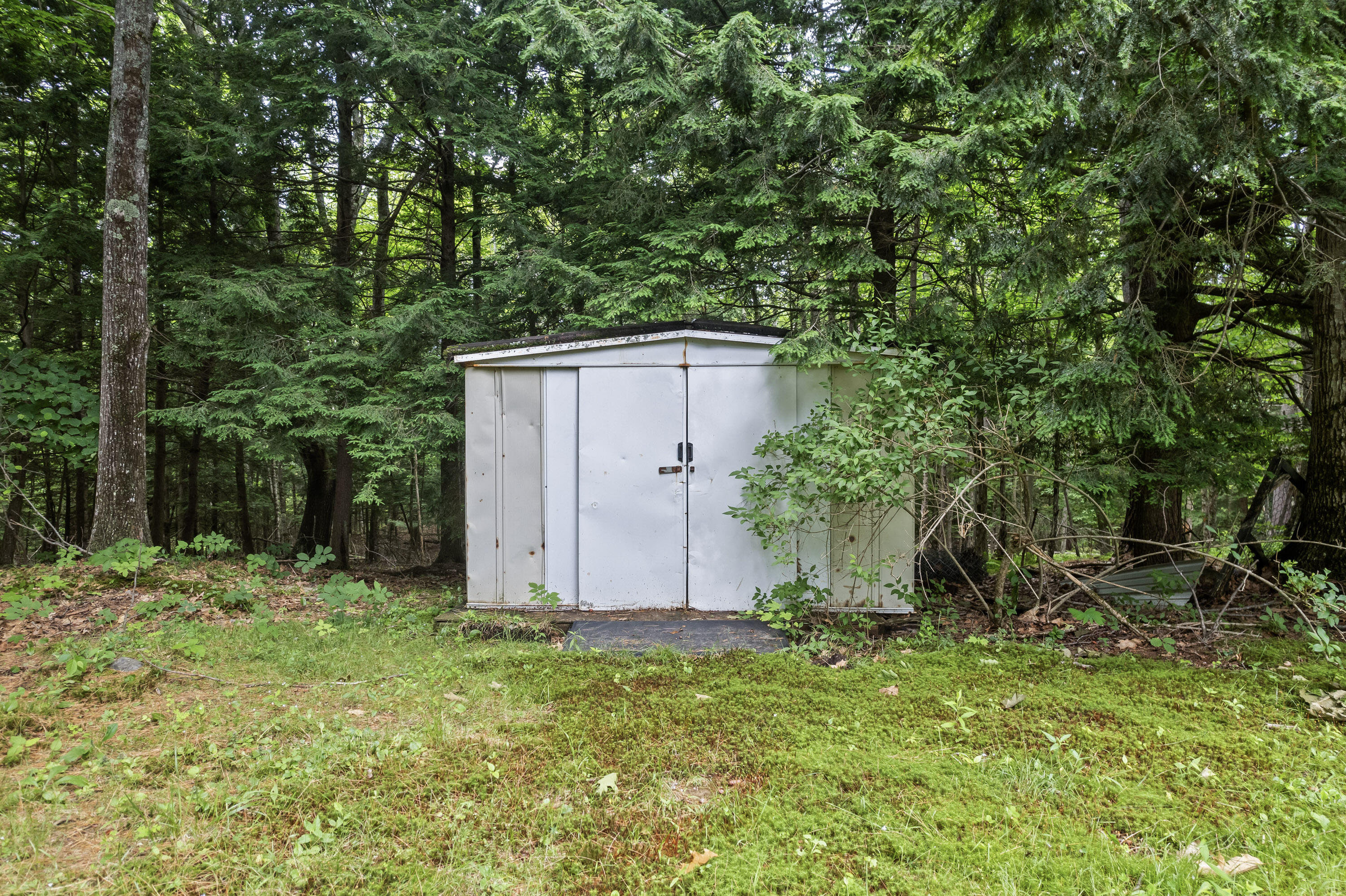 20 Skyline Drive Chelsea ME 04330