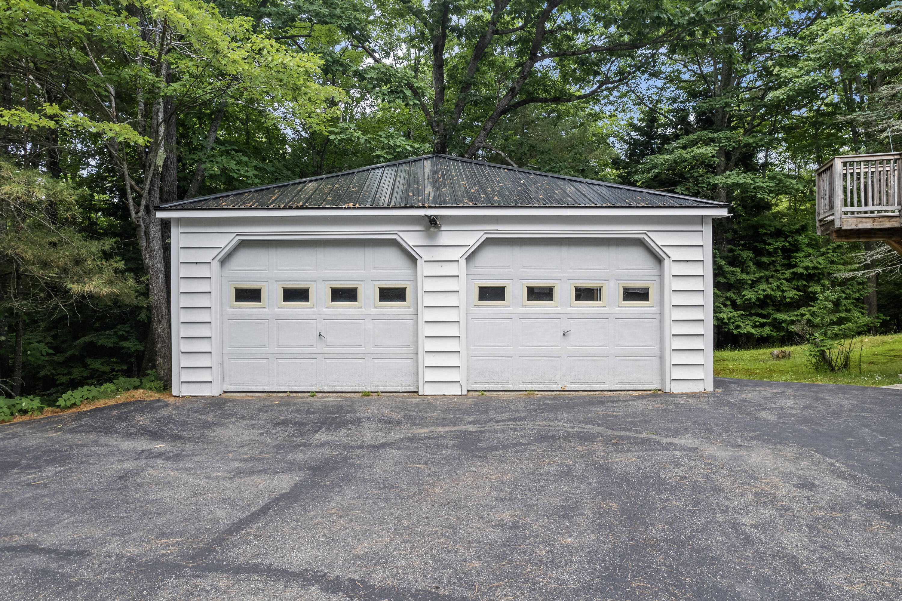 20 Skyline Drive Chelsea ME 04330
