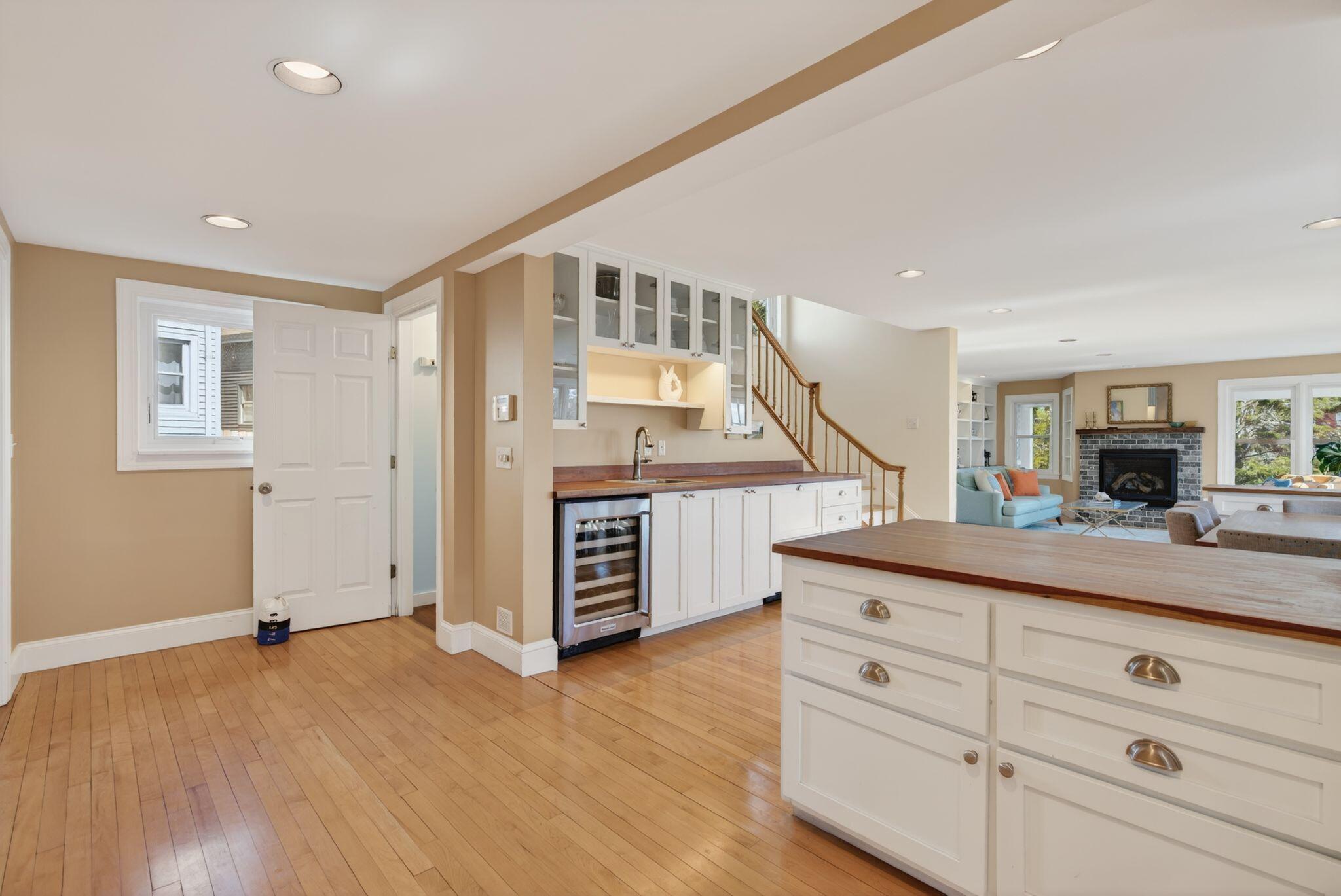 71 Myrtle Avenue South Portland ME 04106