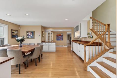 71 Myrtle Avenue South Portland ME 04106