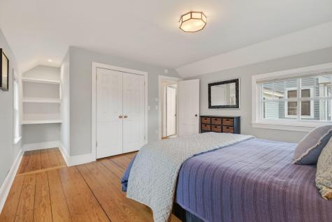 71 Myrtle Avenue South Portland ME 04106