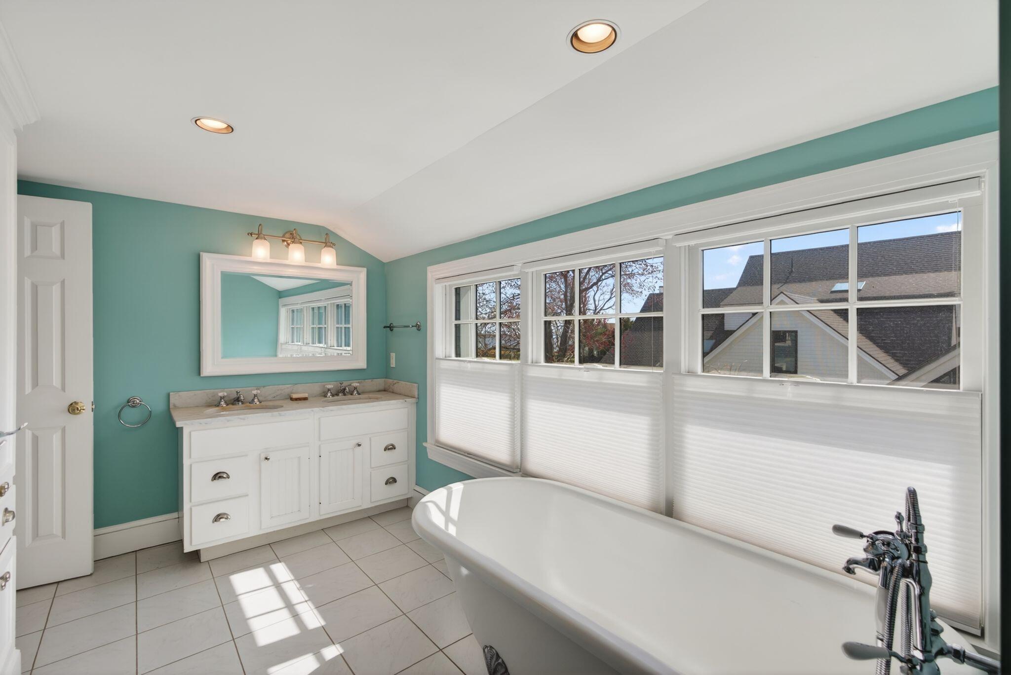 71 Myrtle Avenue South Portland ME 04106