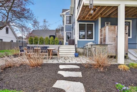 71 Myrtle Avenue South Portland ME 04106