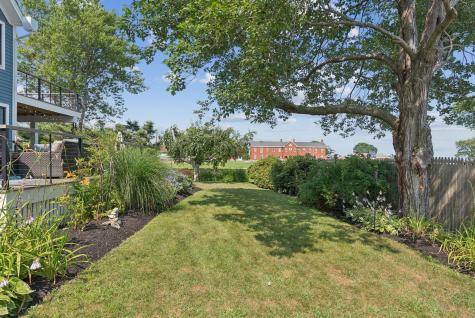 71 Myrtle Avenue South Portland ME 04106