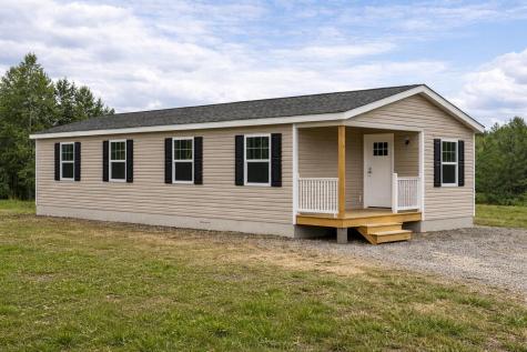 5 Corbyn Way Livermore ME 04253