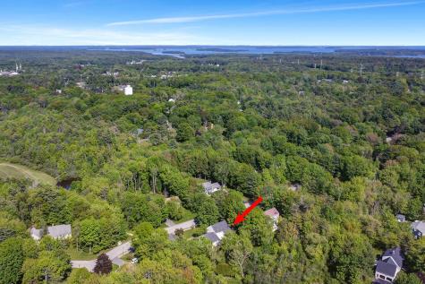 162 Oakwood Drive Yarmouth ME 04096