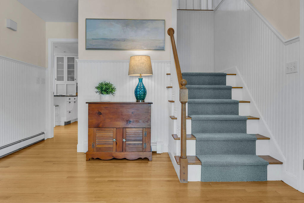 162 Oakwood Drive Yarmouth ME 04096